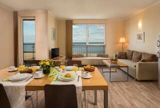Апарт-отели Obzor Beach Resort Обзор Апартаменты с 3 спальнями и видом на море-1