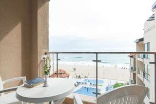 Апарт-отели Obzor Beach Resort Обзор Апартаменты с 2 спальнями и видом на море (для 5 взрослых).-7