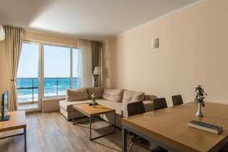 Апарт-отели Obzor Beach Resort Обзор Апартаменты с 2 спальнями и видом на море (для 5 взрослых).-8